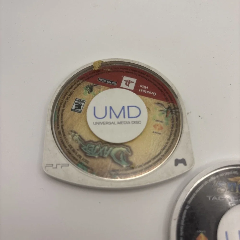 Sony PSP Game Lot 5 Games Daxter SOCOM MX vs ATV D&D Hannah Montana UMD Discs